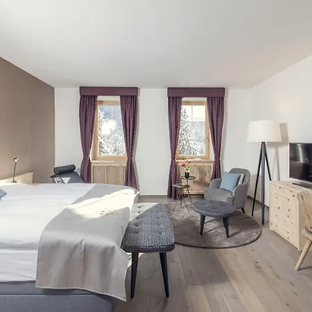 Parkhotel Margna Superior Otel